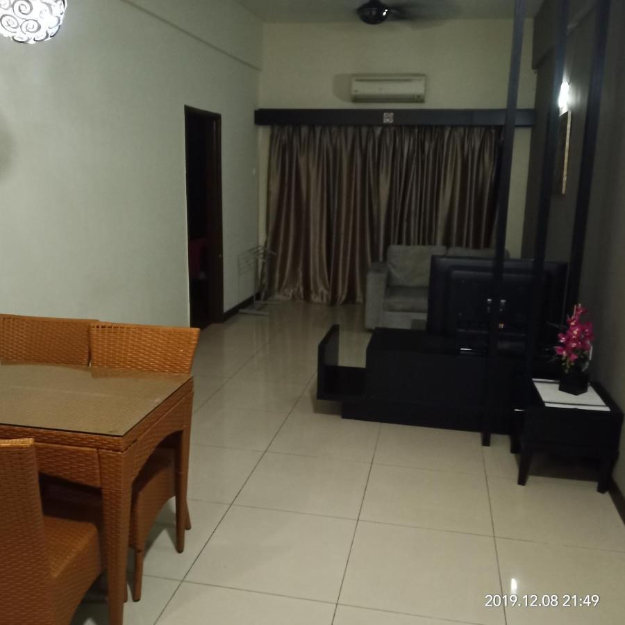 B Lagoon Muslim Apartment Malacca Exterior foto